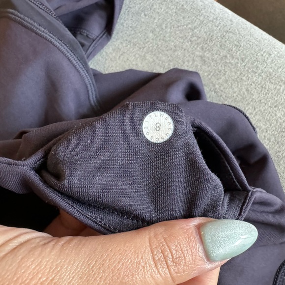 LULULEMON SUNSETTER CROP (17”) - Picture 6 of 6